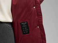 Куртка с искусственным утеплителем и водоотталкивающей пропиткой