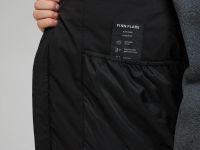 Пуховик с воротником-стойкой и капюшоном