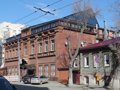 Доходный дом с торговыми помещениями на участке Г.В. Коновалова