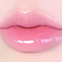 Мини-блеск для губ с влажным сиянием Milk Touch Dew Stain Sheer Lip Gloss Mini Keyring 02 Bubbly Pink
