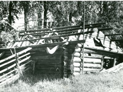 Напогребница