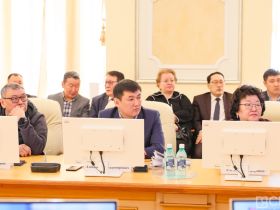 В два раза снизилось число работников в оленеводстве Якутии за 15 лет