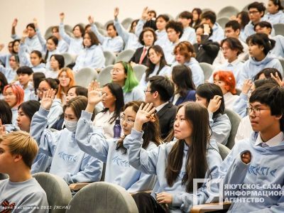В Якутске для студентов Международной арктической школы провели урок мужества