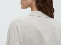 Платье с нагрудными карманами и поясом