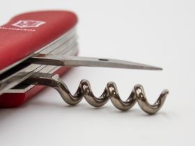 Нож перочинный Victorinox Rucksack, сталь X50CrMoV15, рукоять нейлон, красный