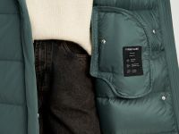 Пуховое пальто прямого силуэта