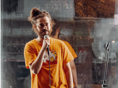 Билеты на Стендап в Парке Горького (Жаровня) / Стендап | Афиша | ИнфоТаймс