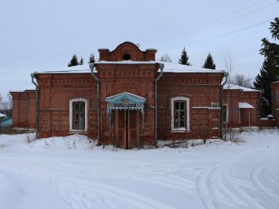 Главный корпус