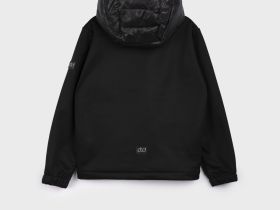 Куртка текстильная с полиуретановым покрытием для девочек