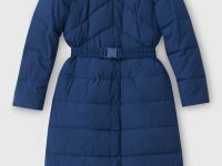 Стеганое утепленное пальто с капюшоном