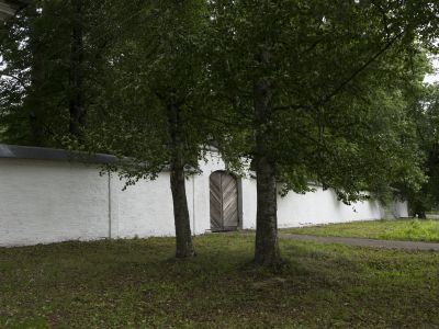 Ограда с северо-восточной башней