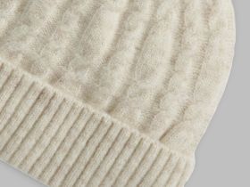 Вязаная шапка унисекс с подкладкой