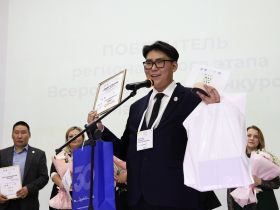 «Мастером года» в Якутии стал педагог автодорожного техникума