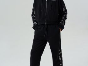 Комплект трикотажный для девочек: толстовка, брюки