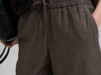 Свободные шорты со льном