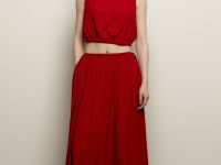 Укороченный топ без рукавов с резинкой по низу