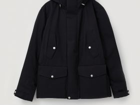 Куртка утепленная с капюшоном