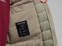 Пуховое полупальто с капюшоном и воротником-стойкой