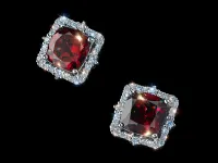 Пусеты из белого золота с гранатами э4766пс11210406