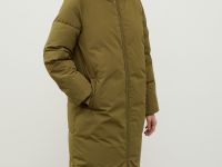 Утепленное пальто oversize с капюшоном