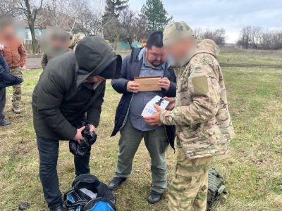 Представители Олекминского района доставили помощь бойцам в зону СВО