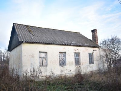 Келья кирпичная