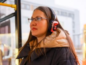 В Якутске запустили автобусы с аудиогидами по легендам долины Туймаады и историям водителей