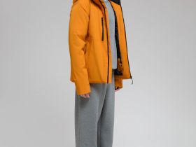 Горнолыжная куртка со съемным капюшоном