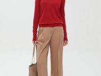 Джемпер с воротником-стойкой