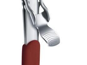 Книпсер (маникюрные кусачки) с отверстием для шнурка Victorinox 8.2050.B1
