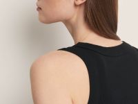 Майка приталенного силуэта