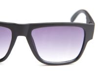 Очки солнцезащитные для мальчика (УФ-фильтр Cat2)