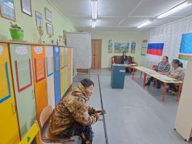 Фотоподборка: как проходит Единый день голосования в Якутии