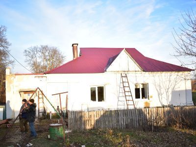 Монастырское здание