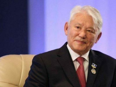 Михаил Николаев обратился к участнику предварительного голосования Владимиру Егорову