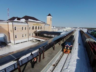 В Якутию доставят товары первой необходимости и обеспечат запас на время закрытия ледовой переправы