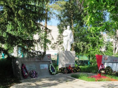 Братская могила красноармейцев, погибших в бою с дутовцами в 1919 г.