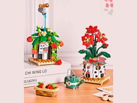 1285_MK Конструктор Красный цветок в горшке