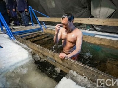 Глава Якутии примет участие в Крещенских купаниях