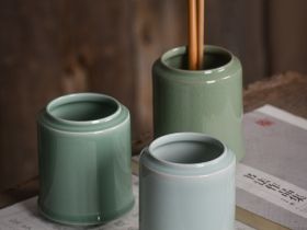 Керамический стаканчик для промывания или хранения кистей № 3