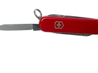Нож перочинный Victorinox Classic SD Colors, Style Icon (0.6223.G) красный, 7 функций 58мм
