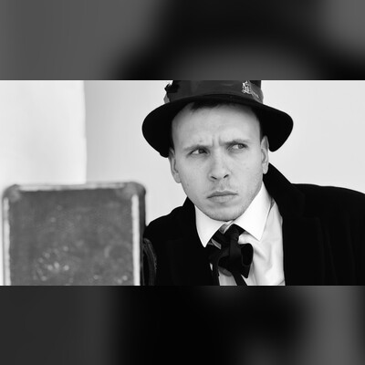 Горло бредит бритвою