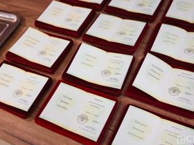 В Якутии вручили медали «Отец солдата» и передали награды родственникам павших бойцов СВО