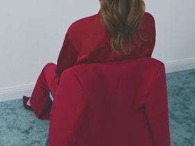 Однобортный приталенный жакет, Красный