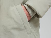 Утепленное пальто с утяжниками на талии