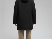 Пуховое пальто с накладными карманами