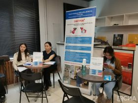 700 вакансий представили на ярмарке трудоустройства в Якутске