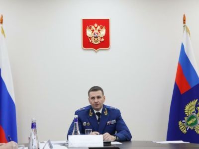 Дмитрий Демешин в ходе визита в Якутию провёл личный приём граждан