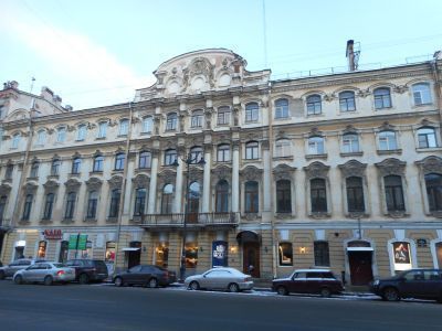 Дом, где в 1775-1790 гг. жил писатель Радищев А.Н. и была напечатана книга "Путешествие из Петербурга в Москву"