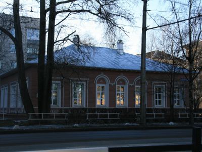 Жилой дом, 2 п. XIX в., деревянный, с антресолями